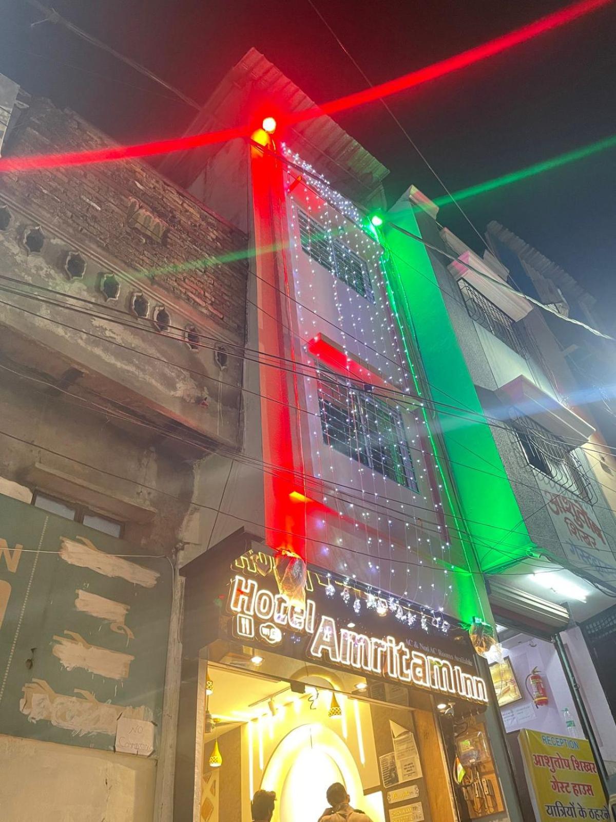 Hotel Amritam Inn Ujaim Exterior foto